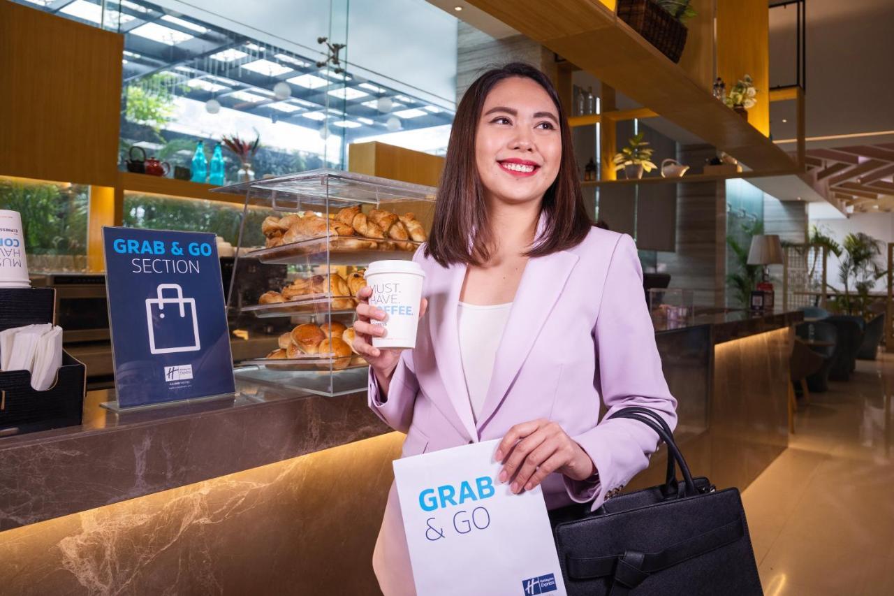 Holiday Inn Express Manila Newport City, An Ihg Hotel Paranaque City Eksteriør bilde